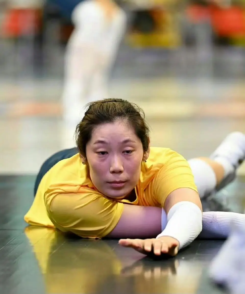 的第一个冠, https, BLx