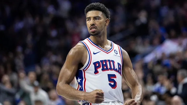 姆斯呢, 是更成熟的, 的双向侧翼 姆斯呢, 是更成熟的, 的双向侧翼