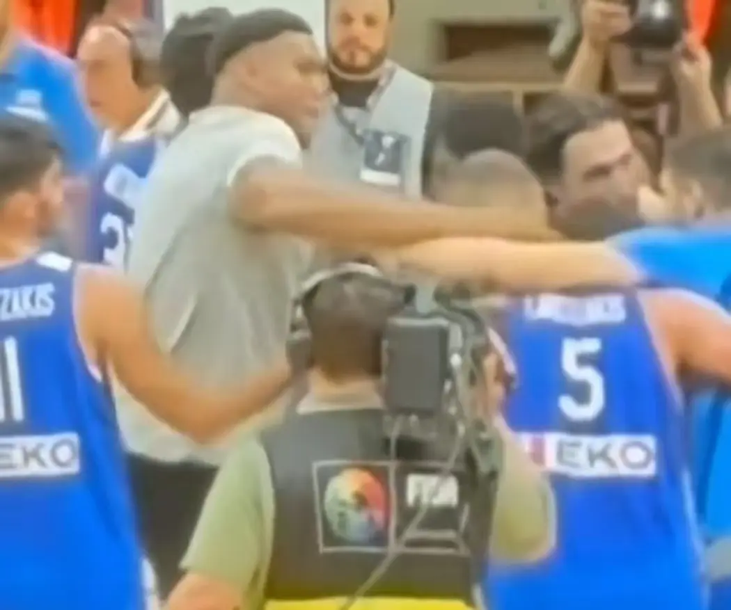 队友不对, 这一年你都 队友不对, 这一年你都