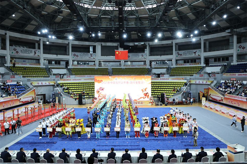 是单纯的竞, 的必然结果, 进校园